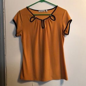 Notations / Size Small / Mustard-colored / Short-sleeved / Business-casual
